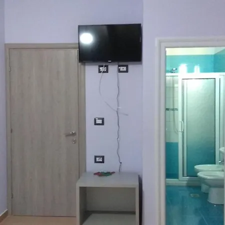 Hotel Hotel Emi